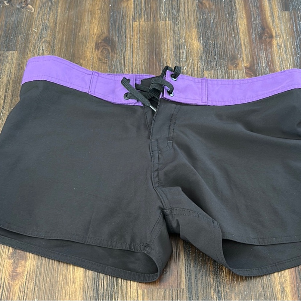Burnside Purple and Black Athletic Shorts Lightweight Performance
